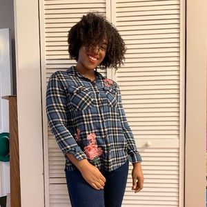 Plaid embroidered shirt